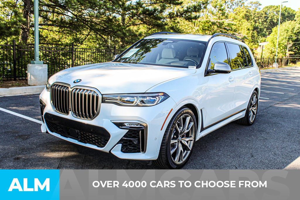 Used 2022 BMW X7 M50i w/ Dynamic Handling Package AWD/4WD image 3
