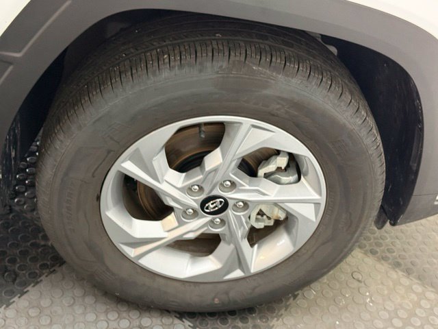 Certified 2024 Hyundai Tucson SE AWD/4WD image 15