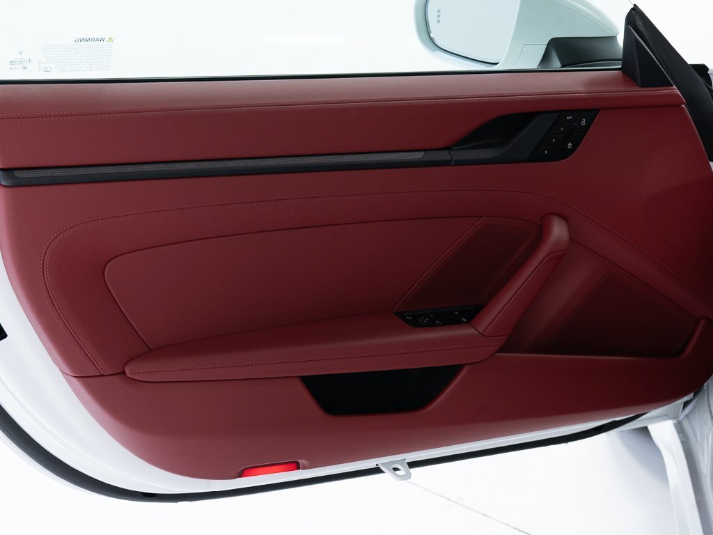 Used 2025 Porsche 911 Carrera 4 GTS image 11