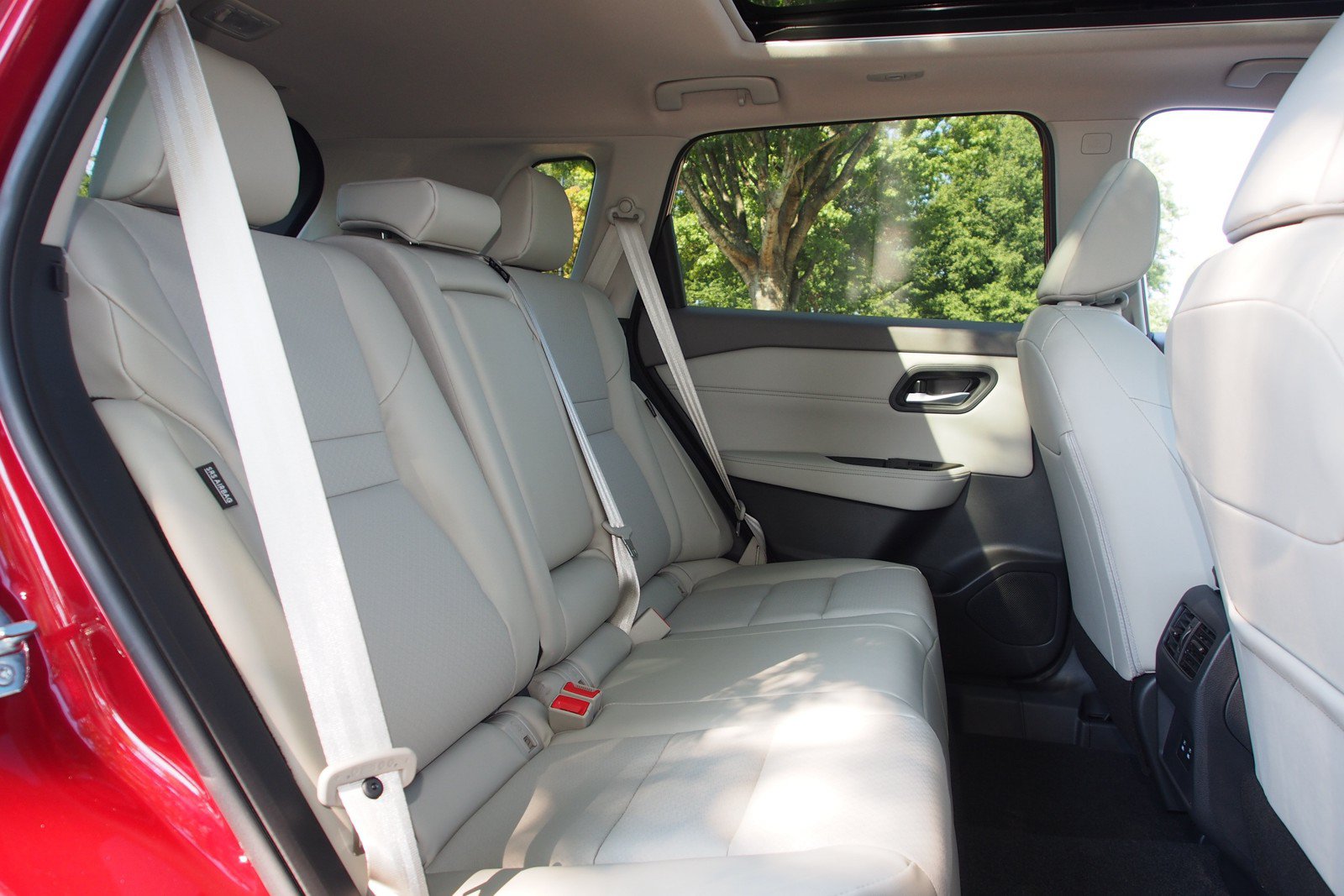 New 2026 Nissan Rogue Dark Armor FWD image 14