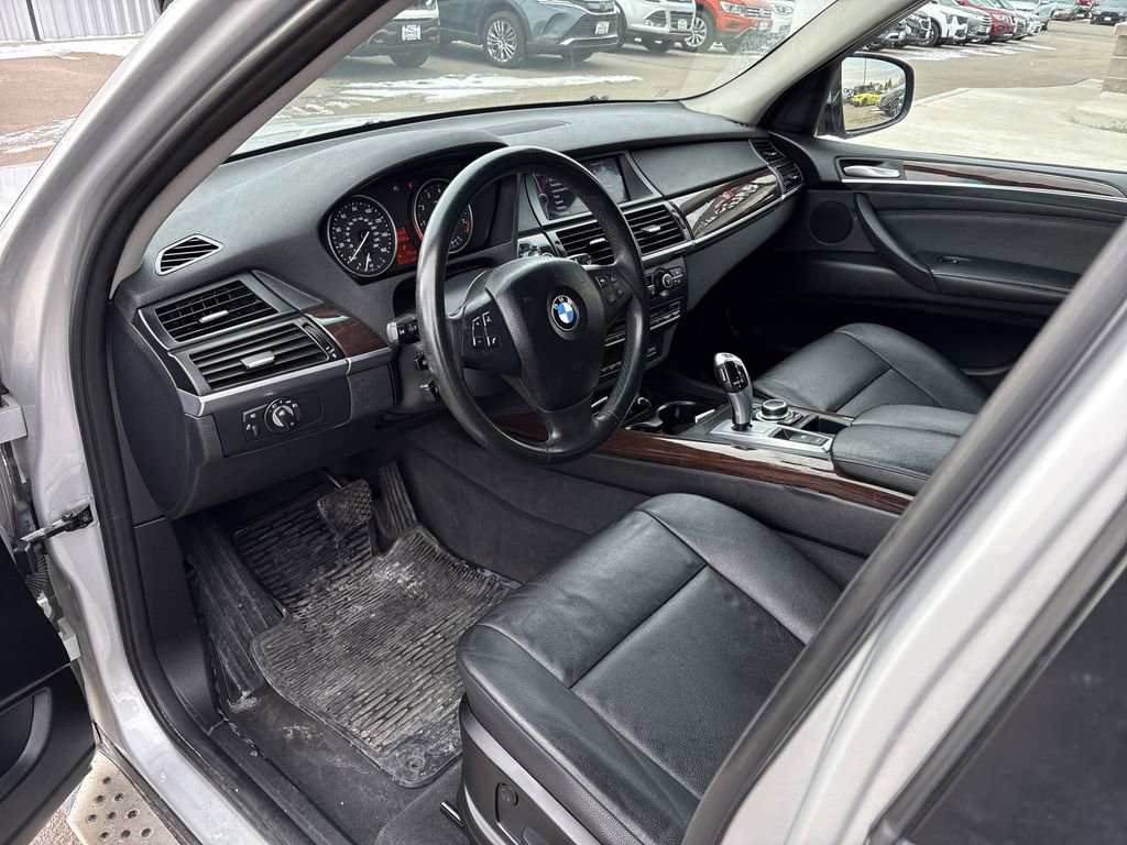 Used 2011 BMW X5 xDrive35i image 7