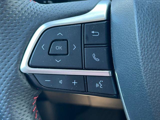 Certified 2025 Toyota Sienna XSE w/ XSE Premium Package image 46