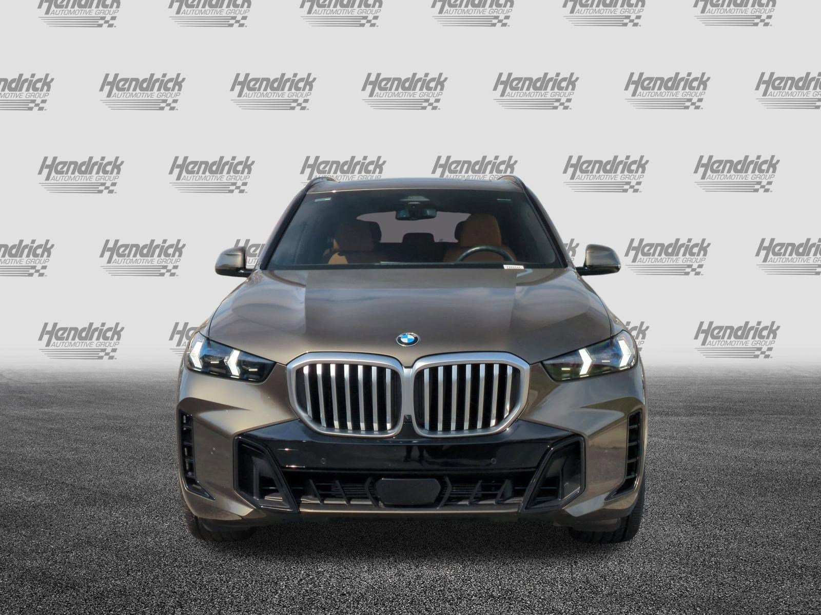 Certified 2024 BMW X5 xDrive40i w/ M Sport Package image 3