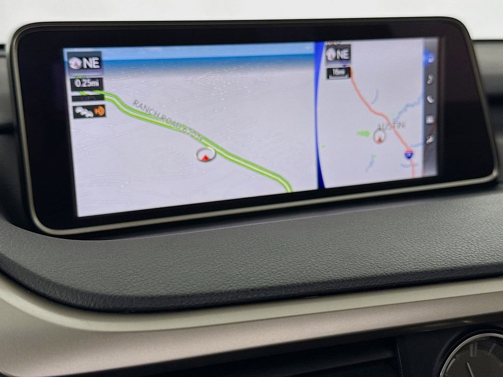 Used 2018 Lexus RX 450hL Premium image 13