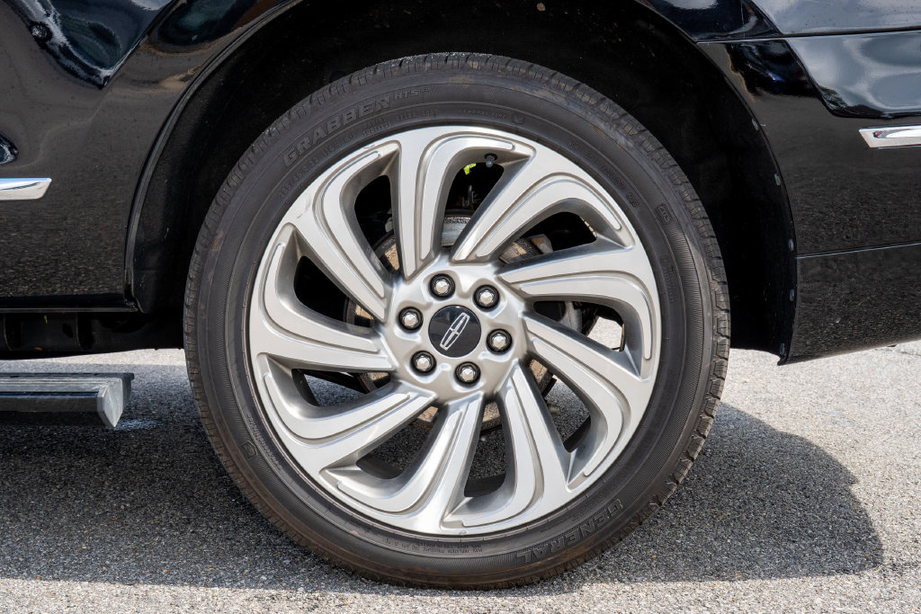 Used 2024 Lincoln Navigator Reserve AWD/4WD image 34