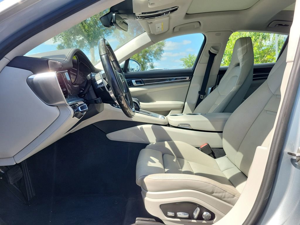 Used 2019 Porsche Panamera w/ Premium Package Plus image 14