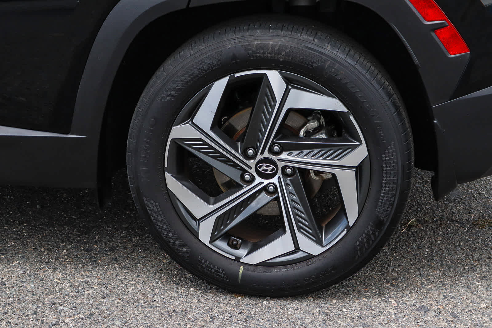 Used 2023 Hyundai Tucson SEL w/ Convenience Package FWD image 11