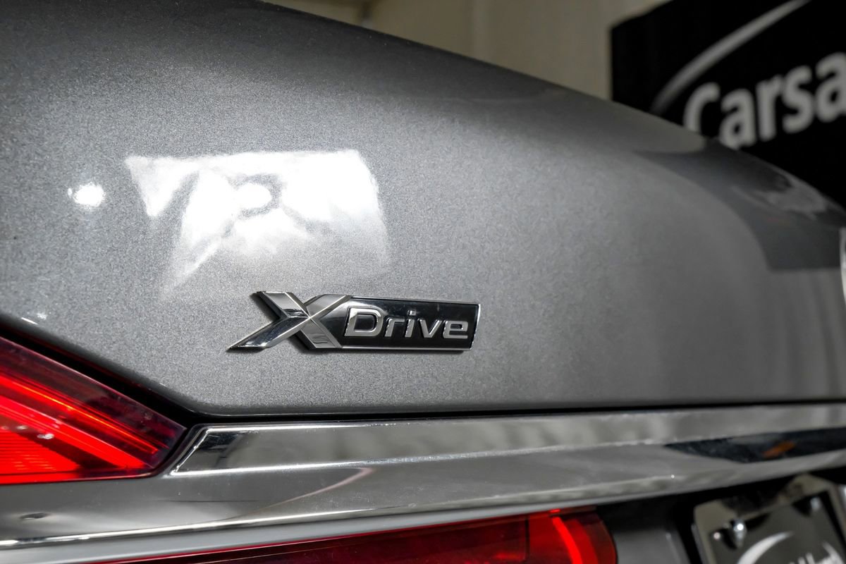 Used 2017 BMW 740i xDrive image 44