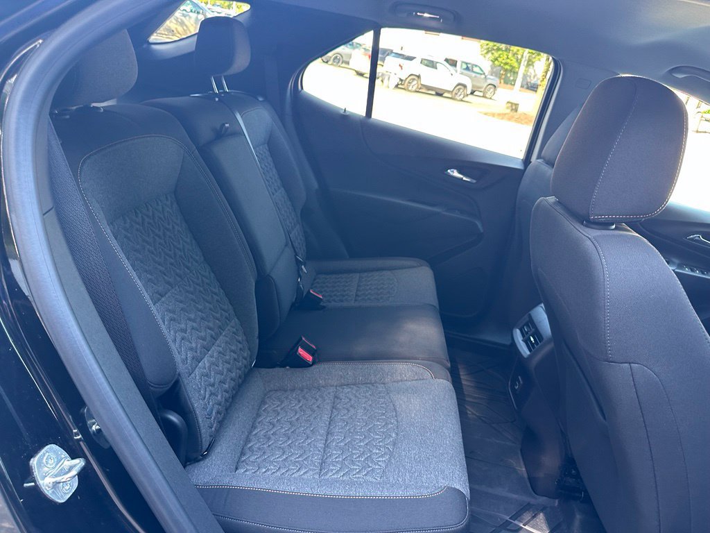 Used 2024 Chevrolet Equinox LT w/ LPO, Floor Liner Package AWD/4WD image 28