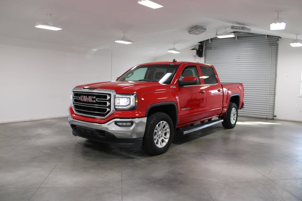 Used 2018 GMC Sierra 1500 SLE w/ SLE Value Package AWD/4WD image 4