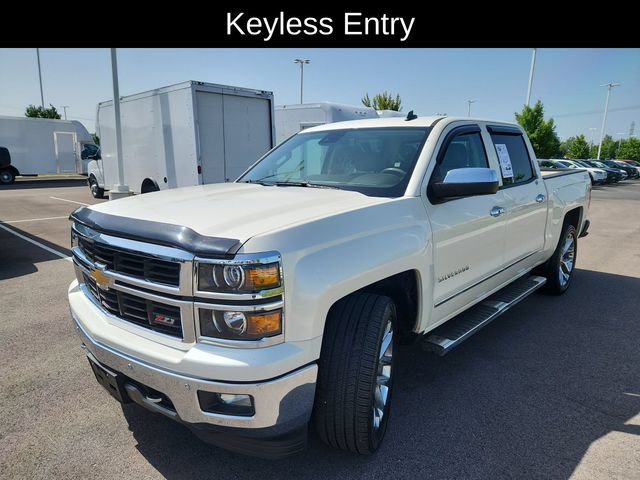 Used 2014 Chevrolet Silverado 1500 LTZ Z71 w/ LTZ Plus Package AWD/4WD image 3