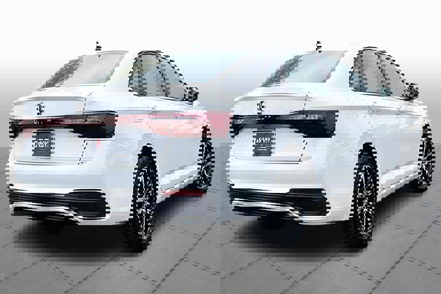 Used 2025 Volkswagen Jetta Sport image 13