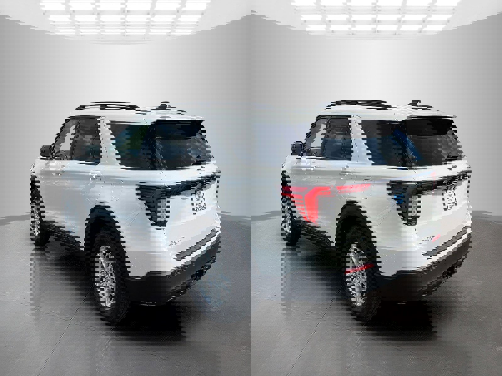 New 2026 Ford Explorer Active image 6