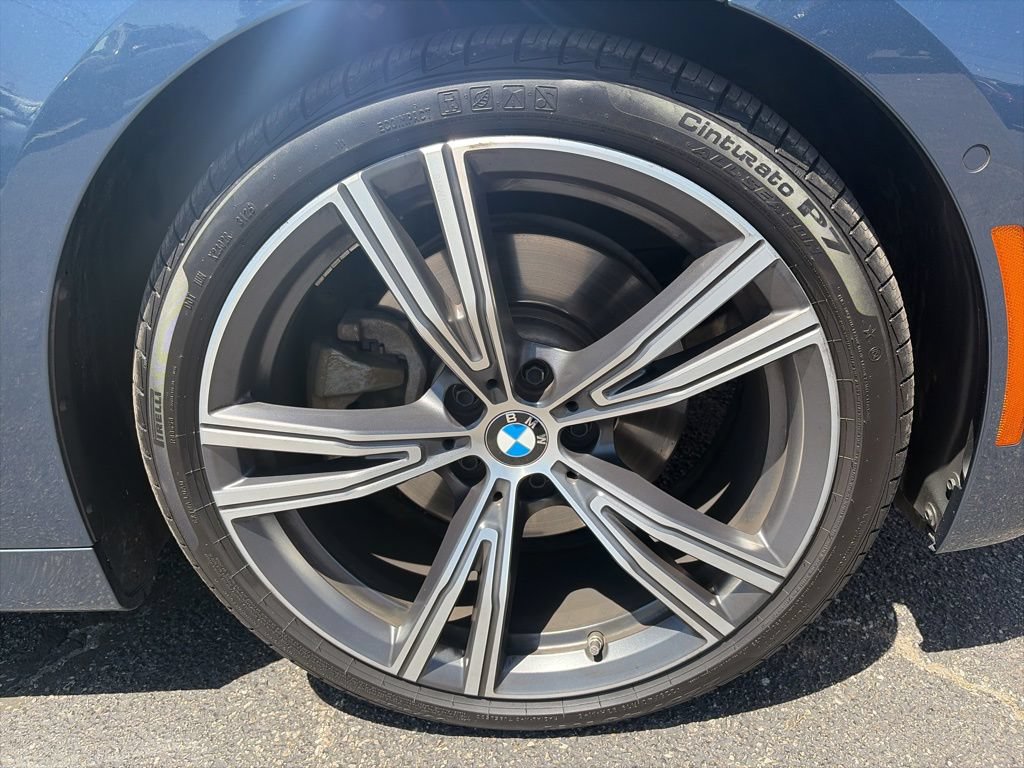 Used 2024 BMW 430i Coupe w/ Convenience Package RWD image 9