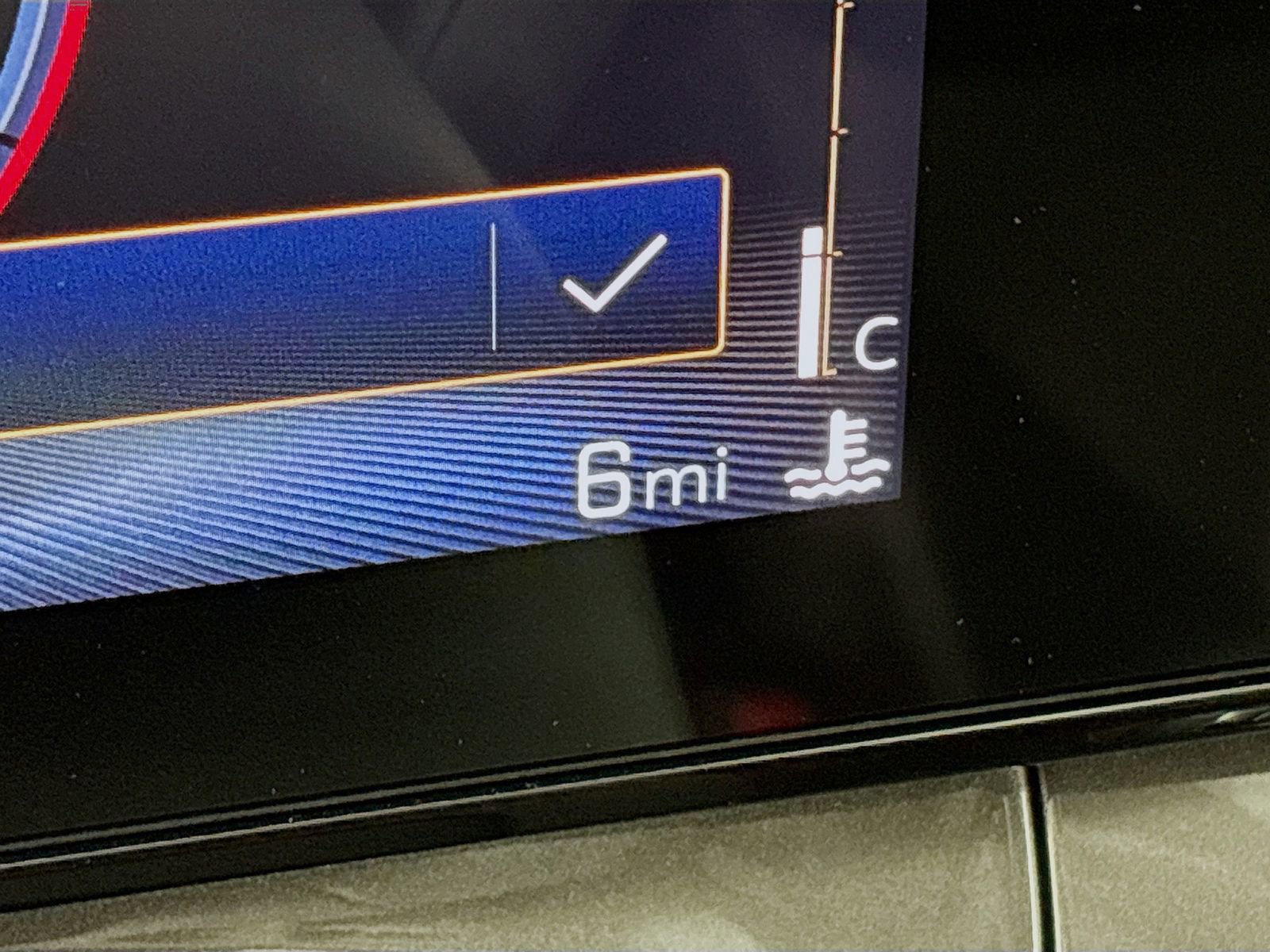 New 2026 Chevrolet Trax ACTIV w/ Sunroof Package image 15