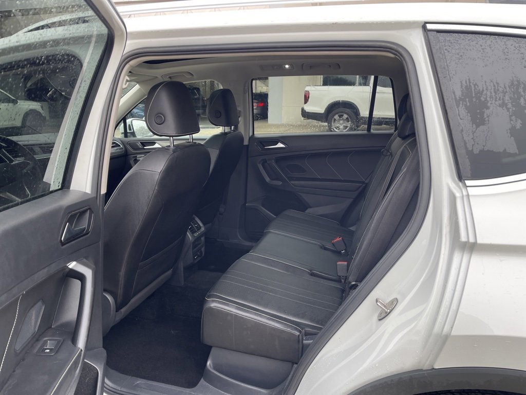 Used 2022 Volkswagen Tiguan SE image 10