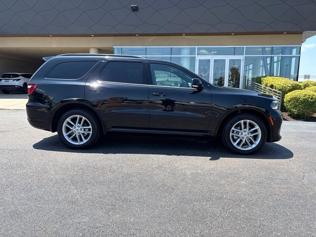 Used 2024 Dodge Durango GT RWD image 4