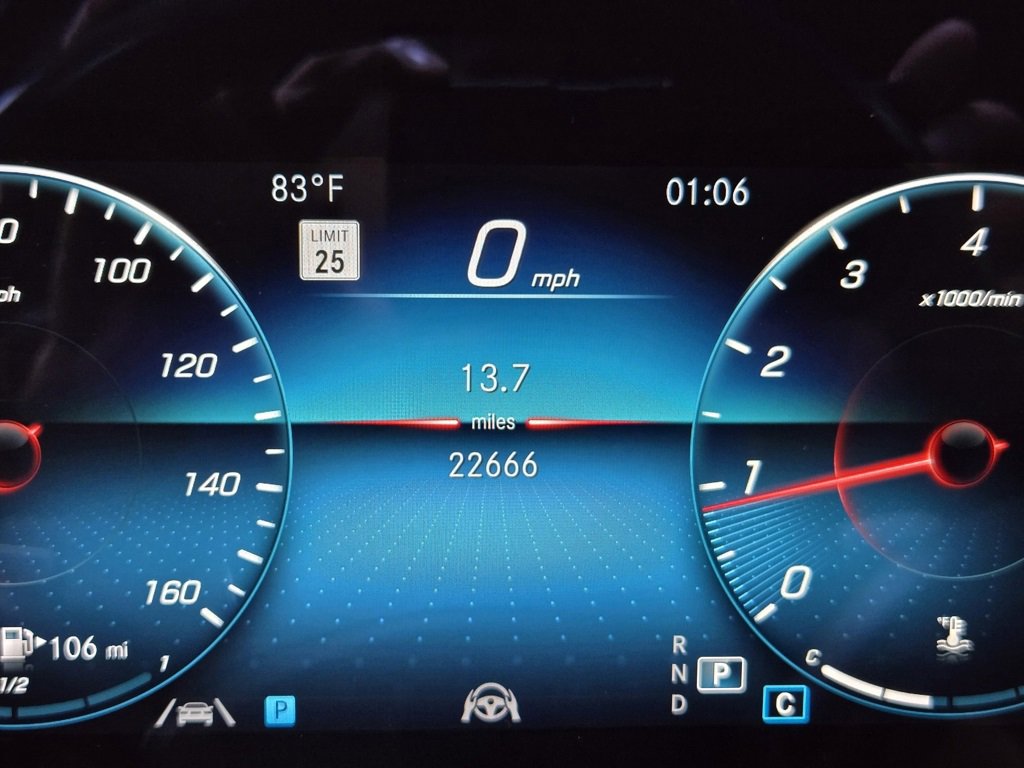 Used 2022 Mercedes-Benz E 350 4MATIC Sedan image 23