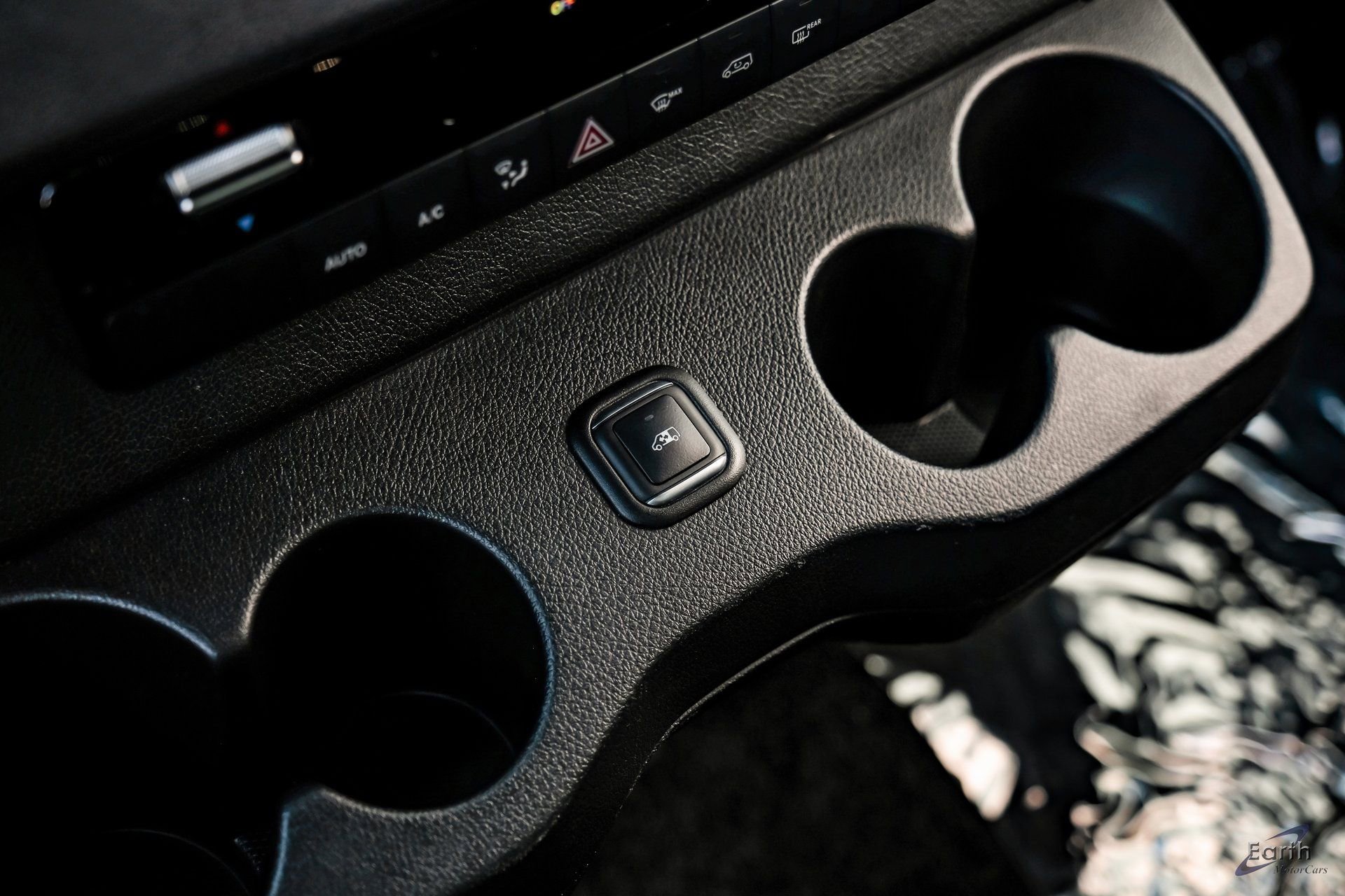 Used 2023 Mercedes-Benz Sprinter 3500 w/ Parking Package image 55