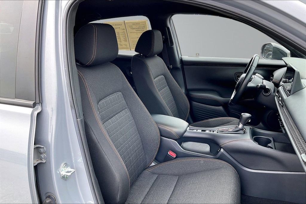 Used 2024 Honda HR-V Sport image 7