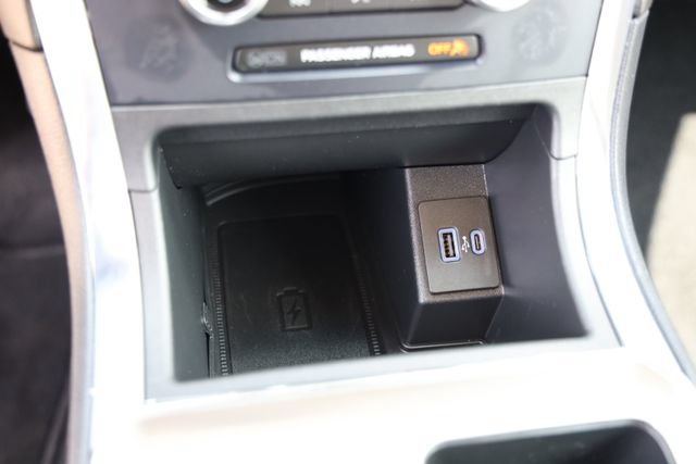 Used 2024 Ford Edge Titanium w/ Equipment Group 301A AWD/4WD image 23