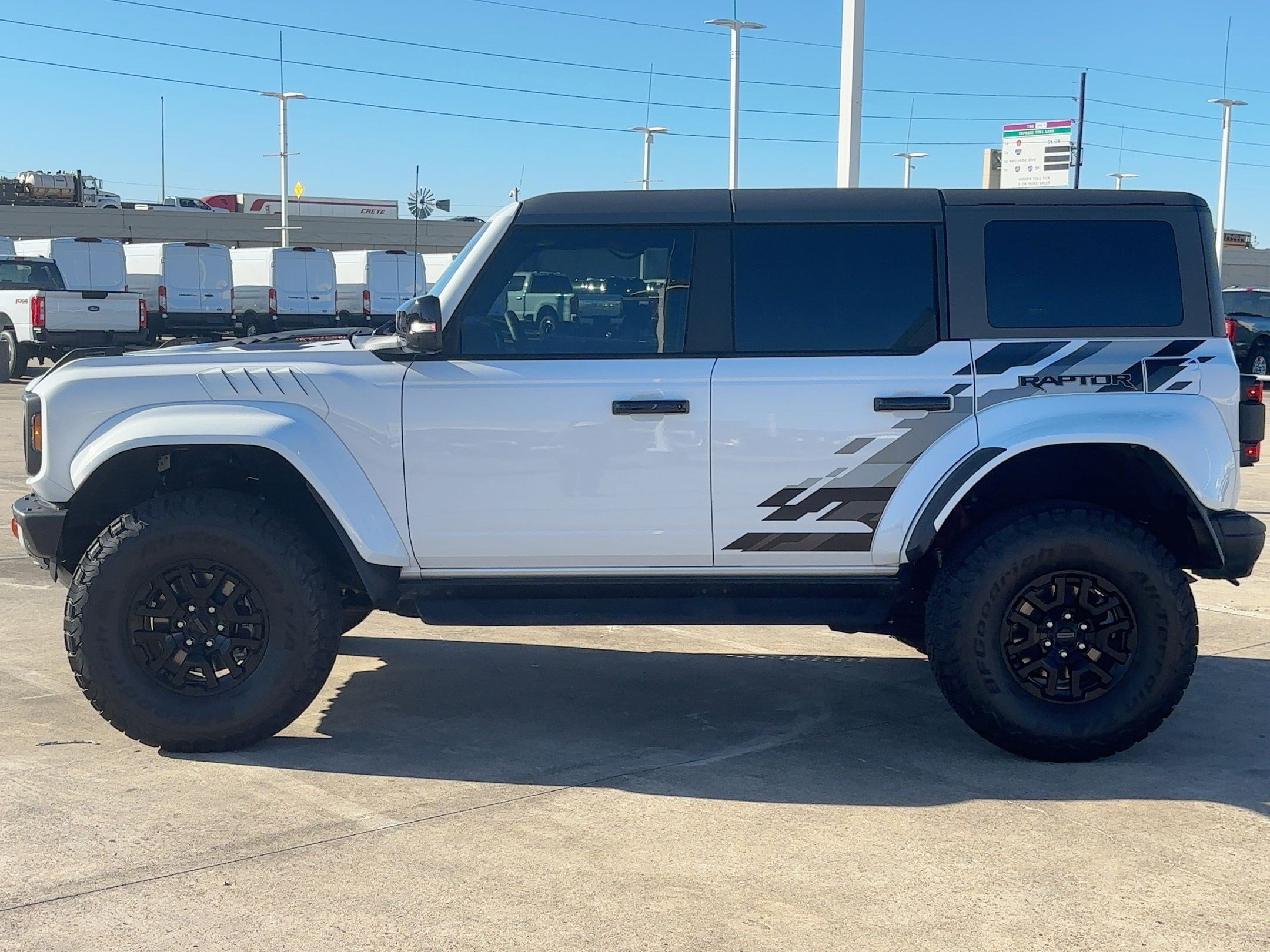 Used 2024 Ford Bronco Raptor image 7