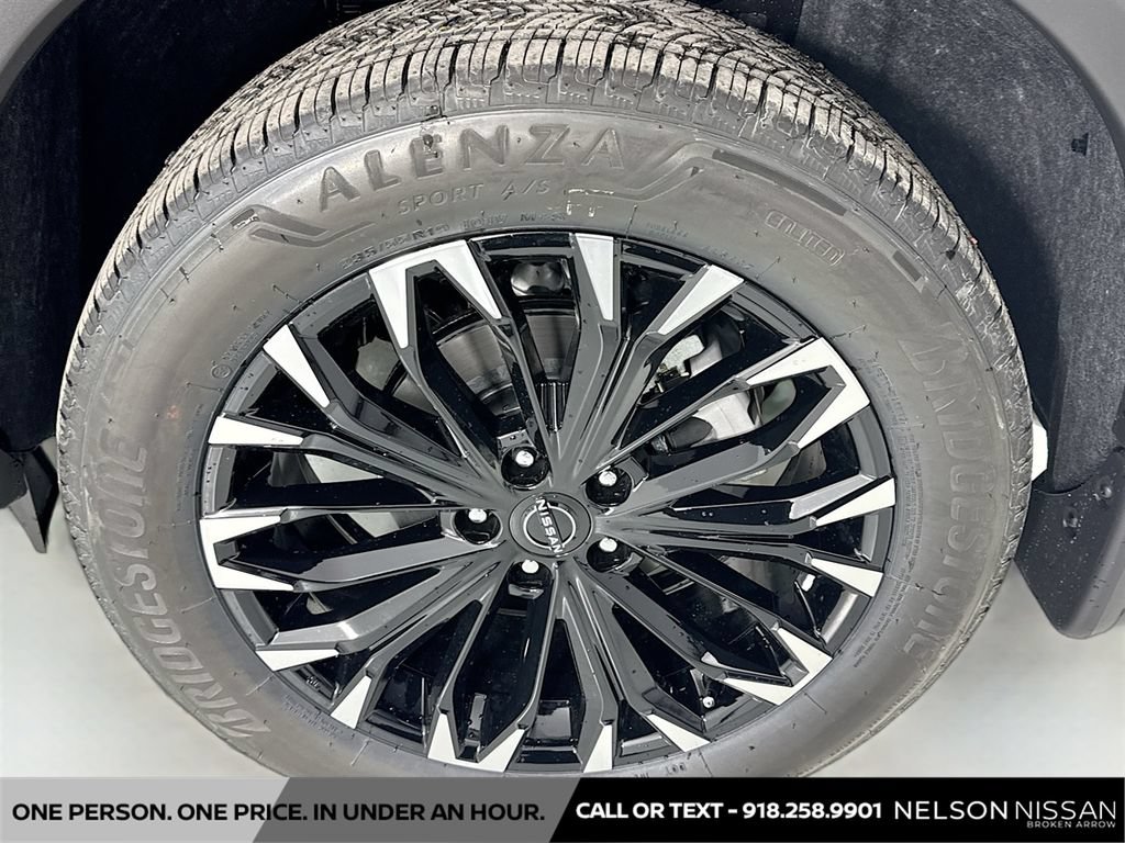 New 2026 Nissan Rogue Dark Armor FWD image 31