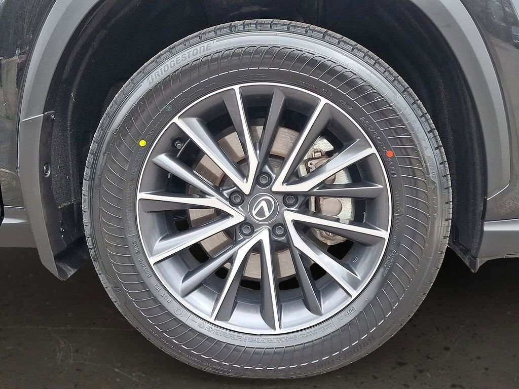 Used 2024 Lexus NX 350 AWD image 9