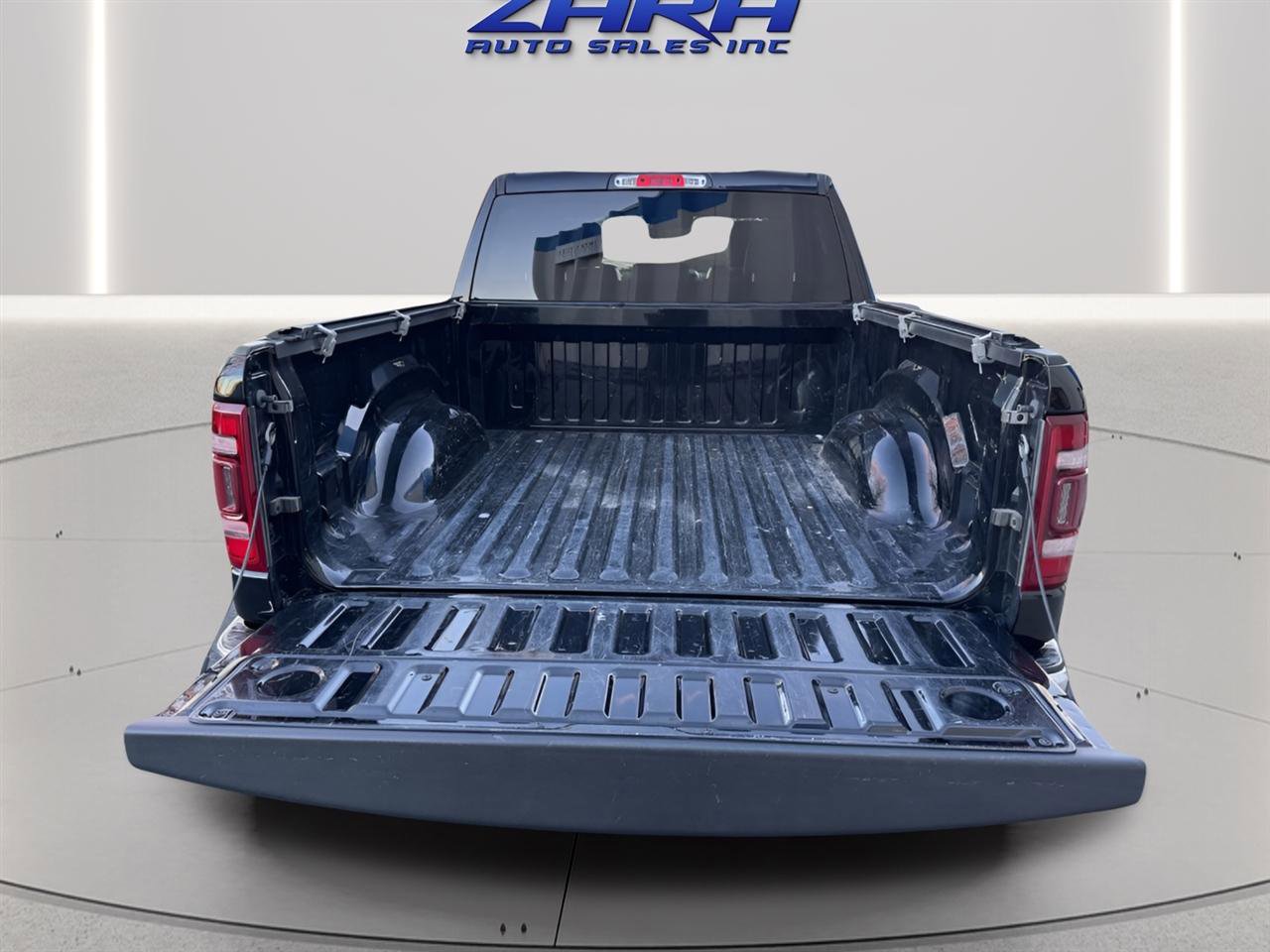 Used 2023 RAM 1500 Laramie image 30