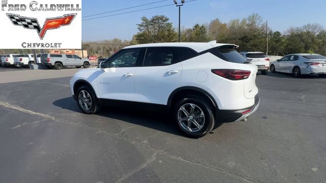 Used 2023 Chevrolet Blazer LT image 6