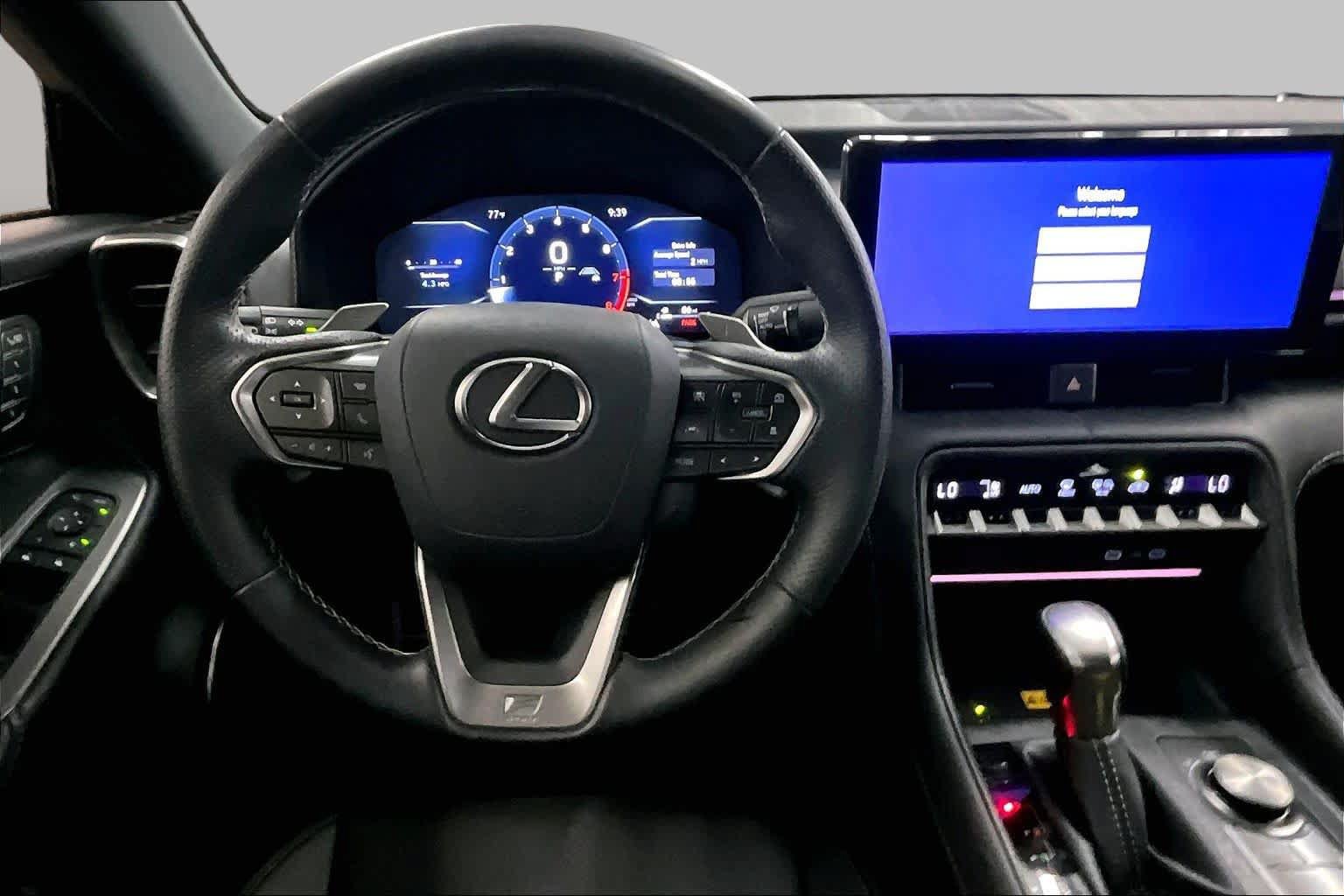 Used 2026 Lexus IS 350 F Sport w/ Accessory Package Z1 RWD image 6