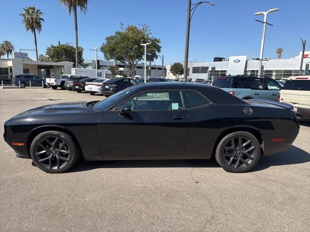Used 2023 Dodge Challenger SXT w/ Blacktop Package RWD image 4