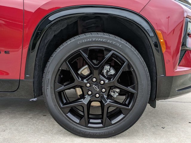 Used 2024 Chevrolet Traverse RS w/ LPO, Floor Liner Package FWD image 11