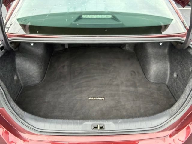 Used 2024 Nissan Altima 2.5 SV FWD image 28