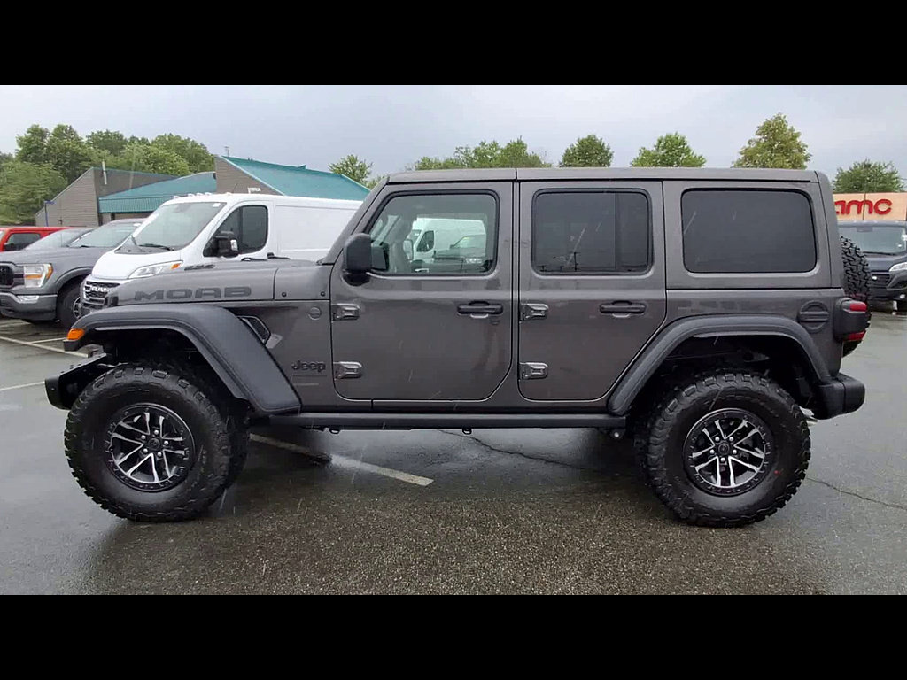 Used 2026 Jeep Wrangler Unlimited Rubicon 392 w/ Quick Order Package 27X Moab AWD/4WD image 5