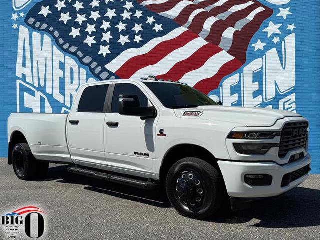 Used 2025 RAM 3500 Big Horn image 1
