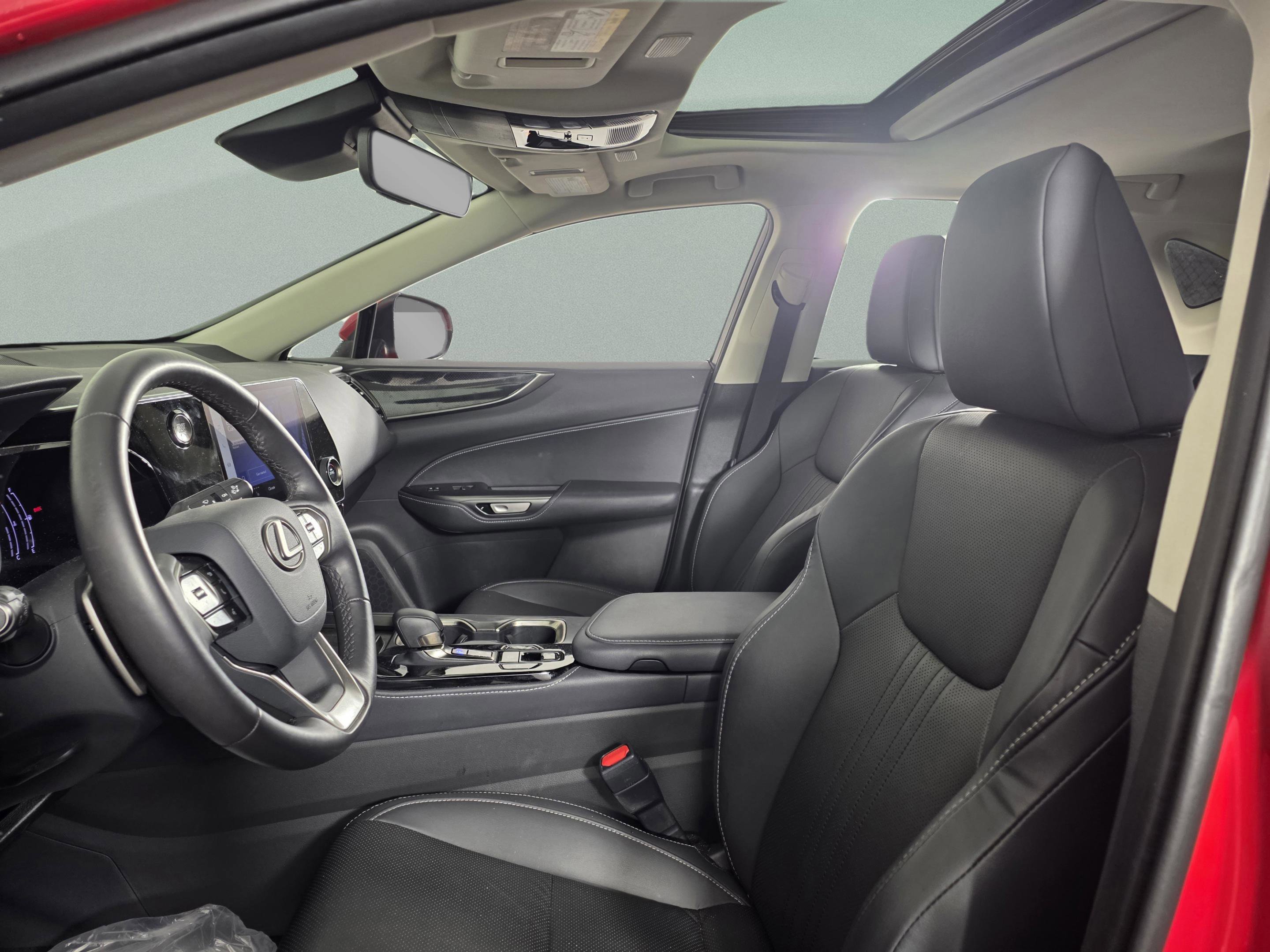 Certified 2025 Lexus NX 250 FWD image 15