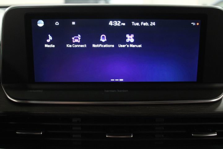 Used 2022 Kia Telluride SX w/ SX Prestige Package image 52