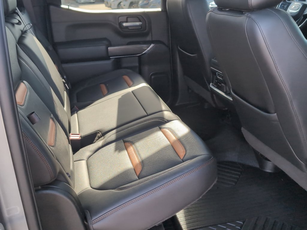 Used 2020 GMC Sierra 1500 AT4 w/ AT4 Premium Package AWD/4WD image 22