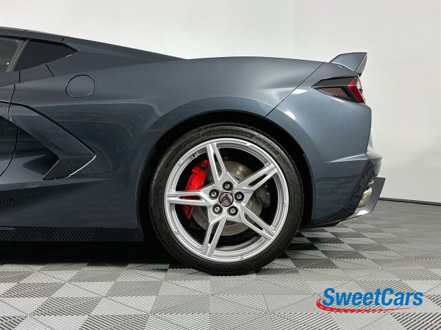 Used 2020 Chevrolet Corvette Stingray Premium Cpe w/ 3LT Preferred Equipment Group RWD image 45