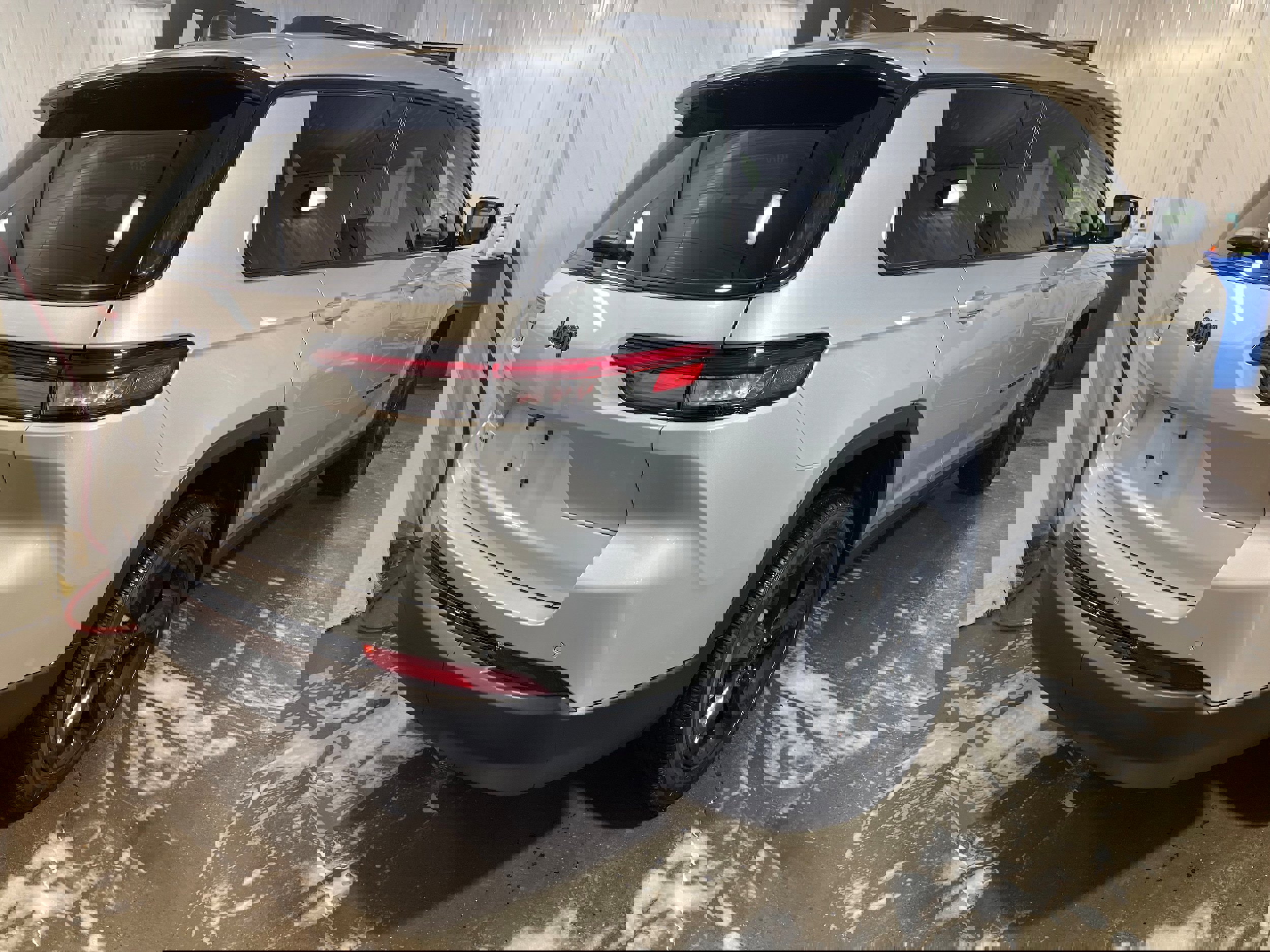 New 2025 Jeep Grand Cherokee L Altitude image 6