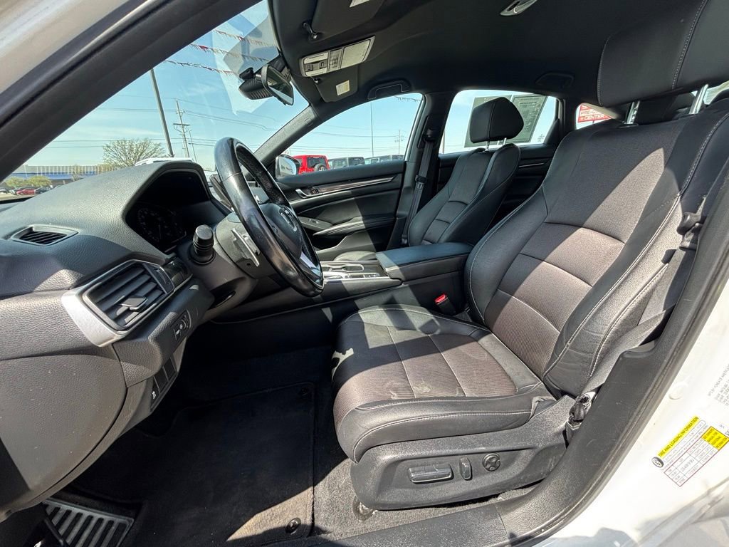 Used 2020 Honda Accord Sport image 15