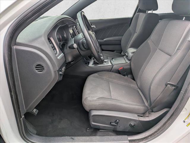 Used 2019 Dodge Charger SXT w/ Blacktop Package image 16