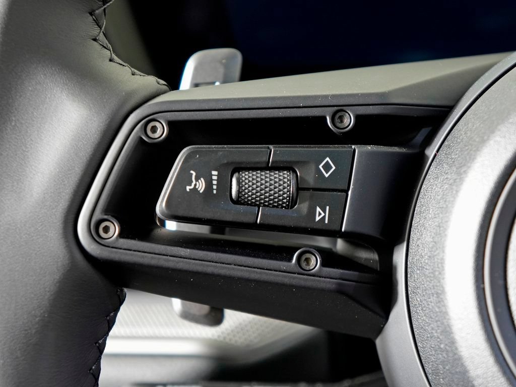 Certified 2026 Porsche Cayenne Coupe AWD/4WD image 24