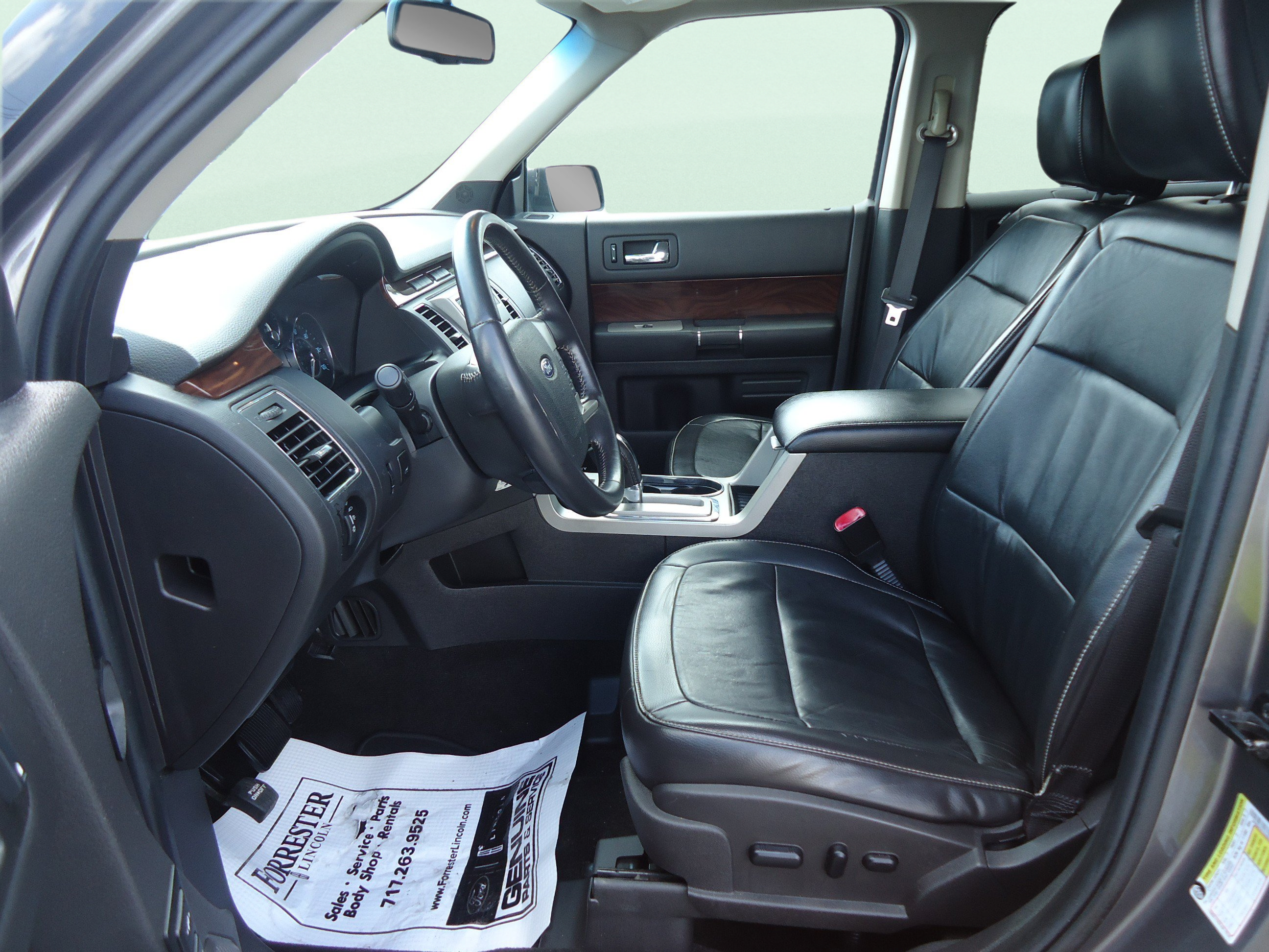 Used 2010 Ford Flex SEL FWD image 19