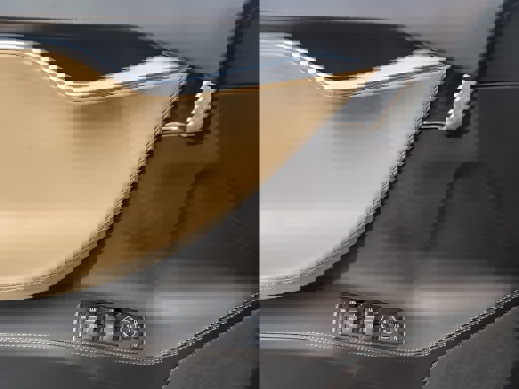 Used 2017 Tesla Model S 100D image 23