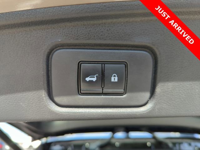 Certified 2023 Nissan Pathfinder Platinum image 21