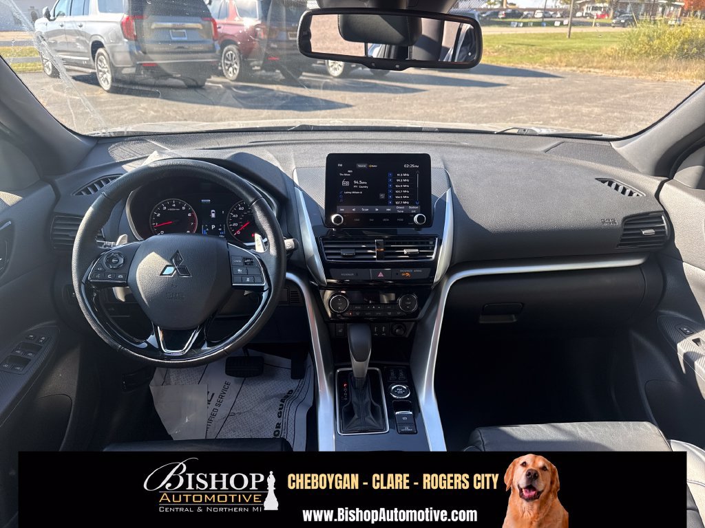 Used 2024 Mitsubishi Eclipse Cross SEL AWD/4WD image 10