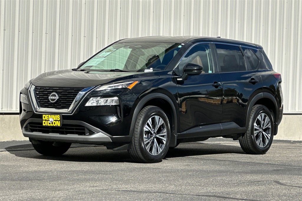 Used 2022 Nissan Rogue SV image 9