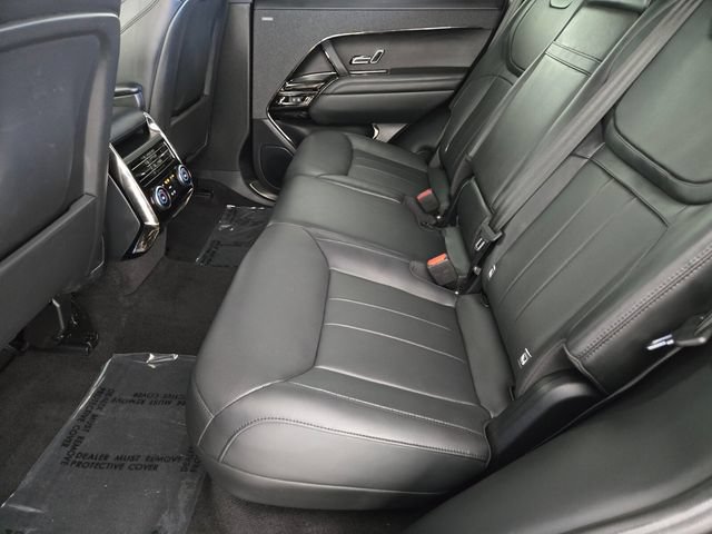 Used 2024 Land Rover Range Rover Sport SE AWD/4WD image 5